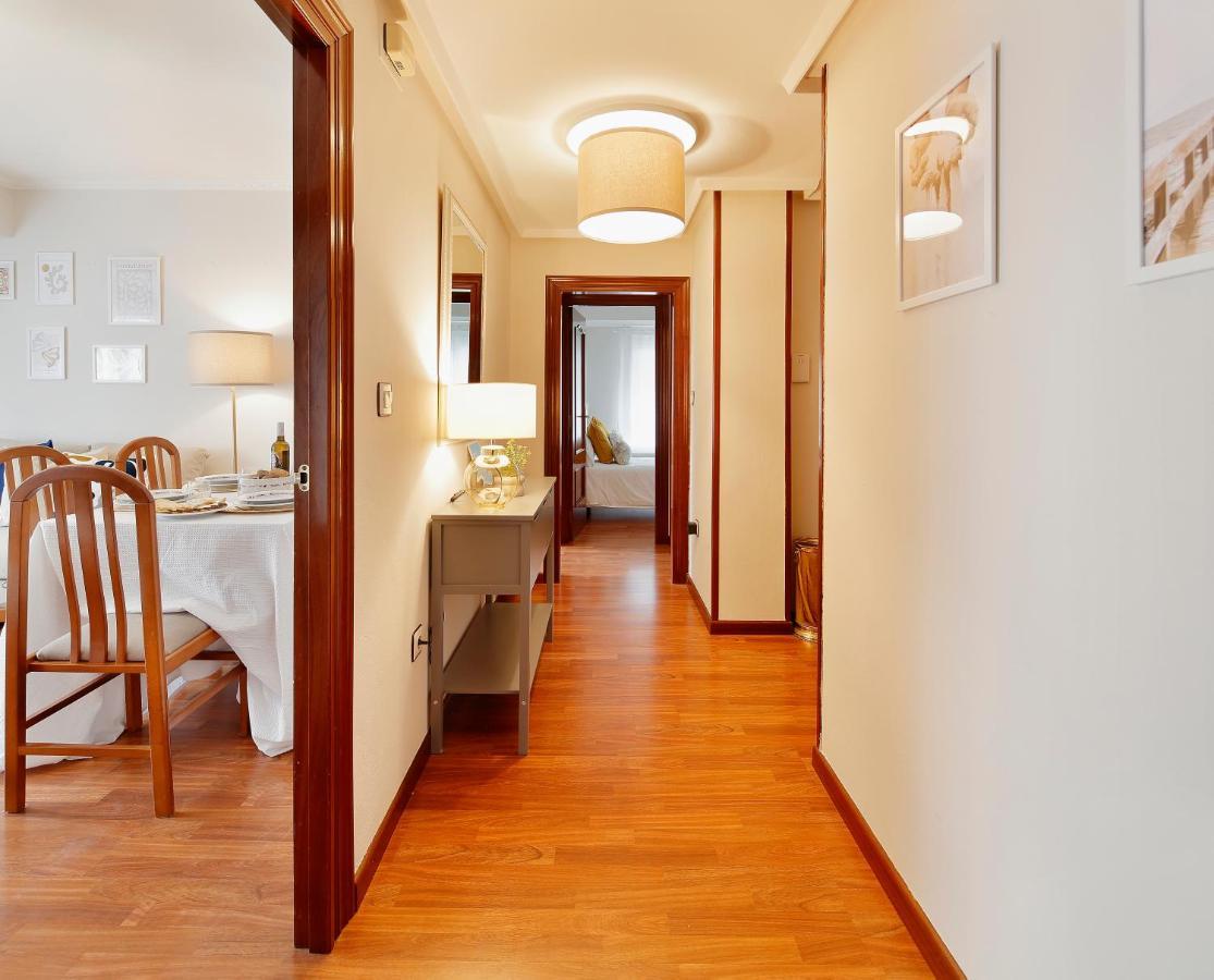 115A - Amplia Vivienda En Playa San Lorenzo Хихон Экстерьер фото